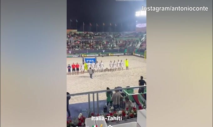 Mondiale beach soccer, Antonio Conte assiste in tribuna