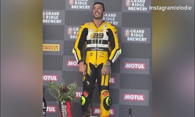 Il messaggio d'amore di Elodie per il ritorno sul podio di Iannone