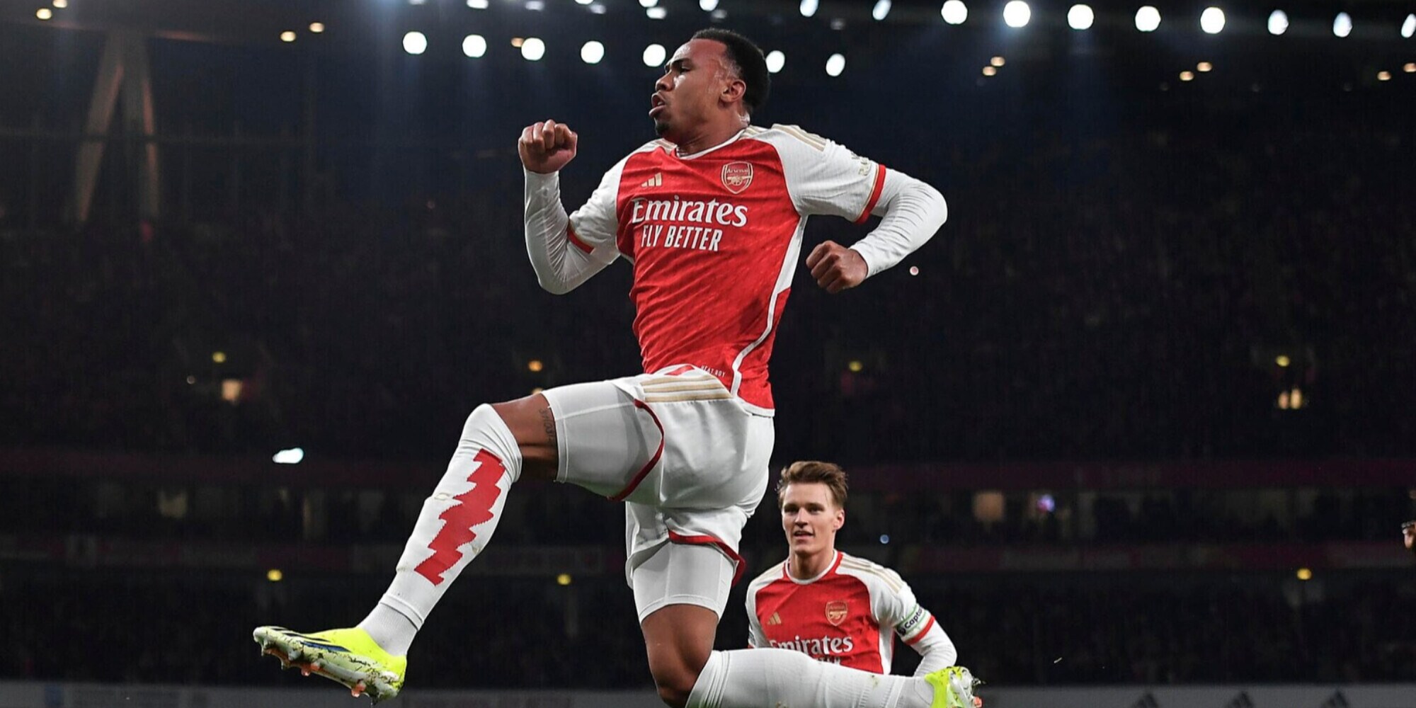 Al City basta Foden, Guardiola a -1 dal Liverpool. Arsenal show. Tonfo United