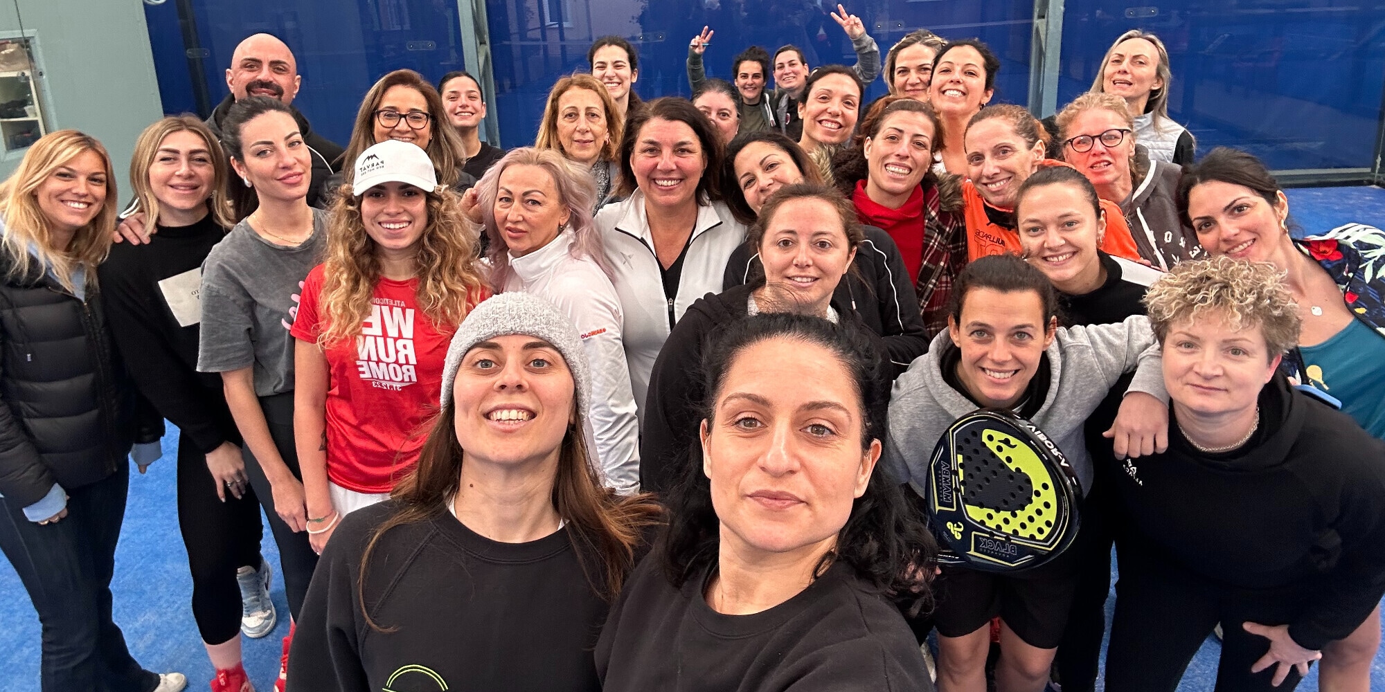 Il movimento femminile vola con Wow Padel