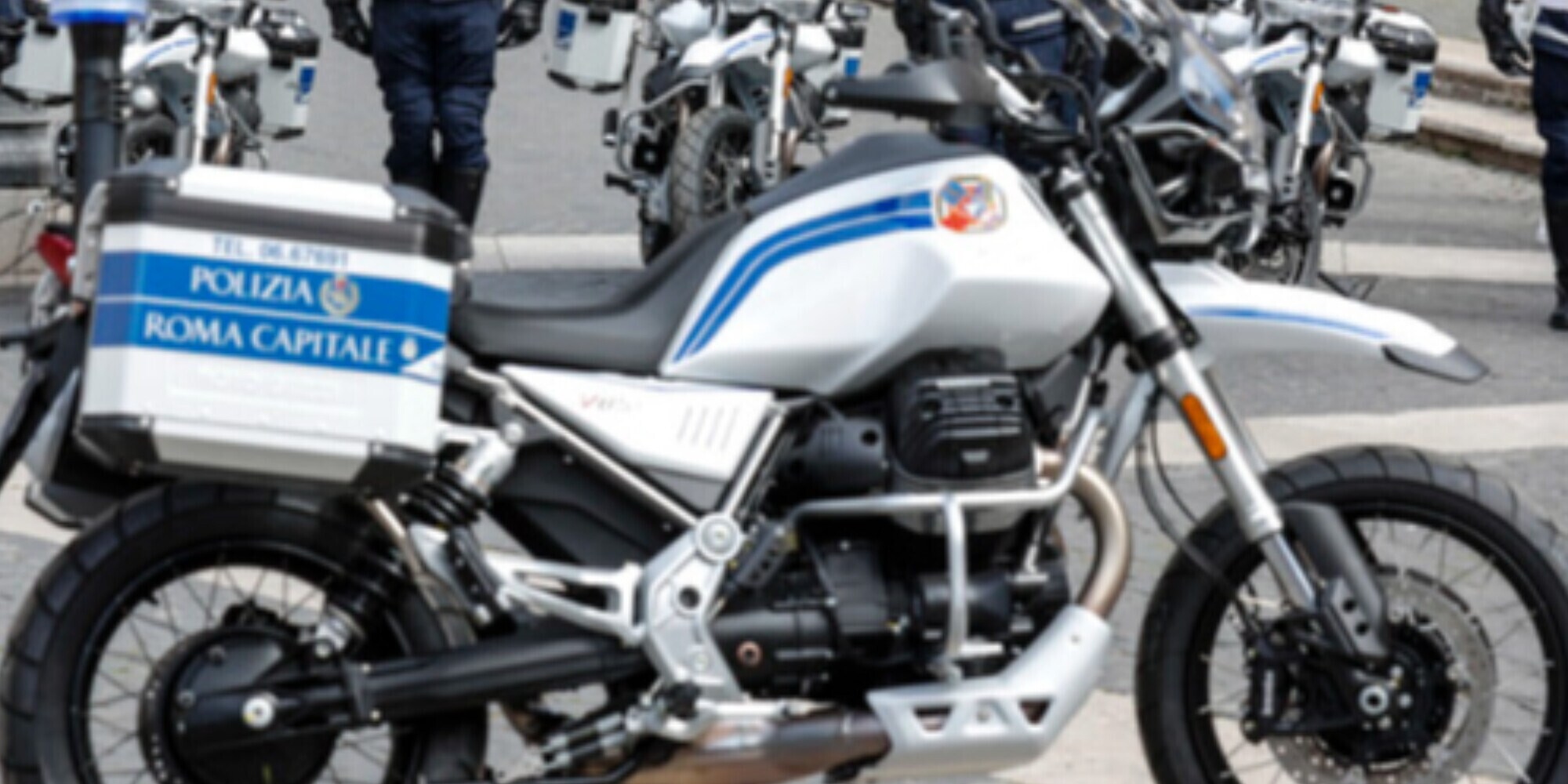 Inseguimento folle a Genova: beccati oltre i 100 km/h con lo scooter