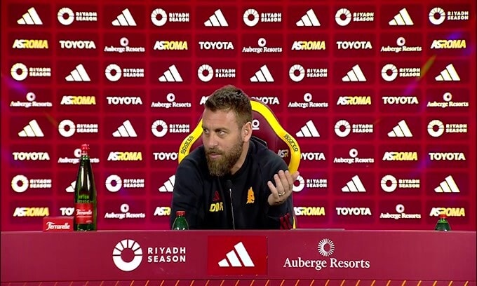 De Rossi su Lukaku: "Tutti siamo in discussione"