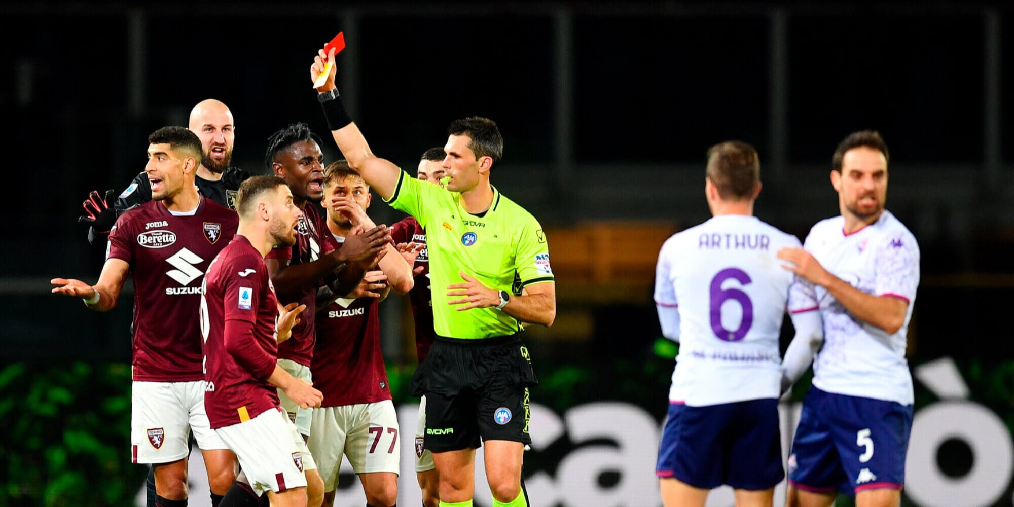 Rabbia Toro: un tempo in dieci e pari con la Fiorentina. Ilic va ko dopo 9'
