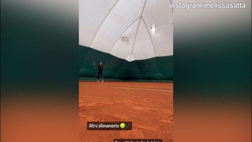 Tennis, nuovo talento in vista? Ecco come si allena Melissa Satta