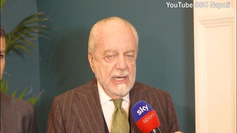 L'annuncio di De Laurentiis: "Nuovo stadio a Bagnoli"