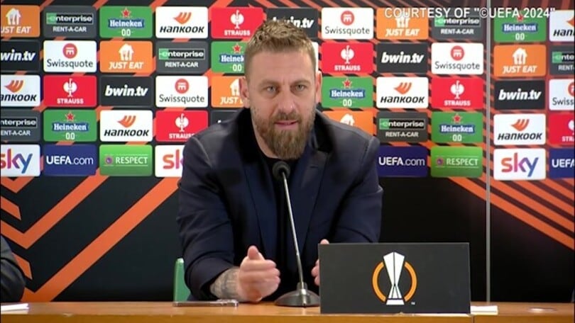 De Rossi predica calma: "Orecchie basse e lavorare"