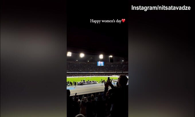 Lady Kvara allo stadio, il boato del "Maradona" al gol del Napoli