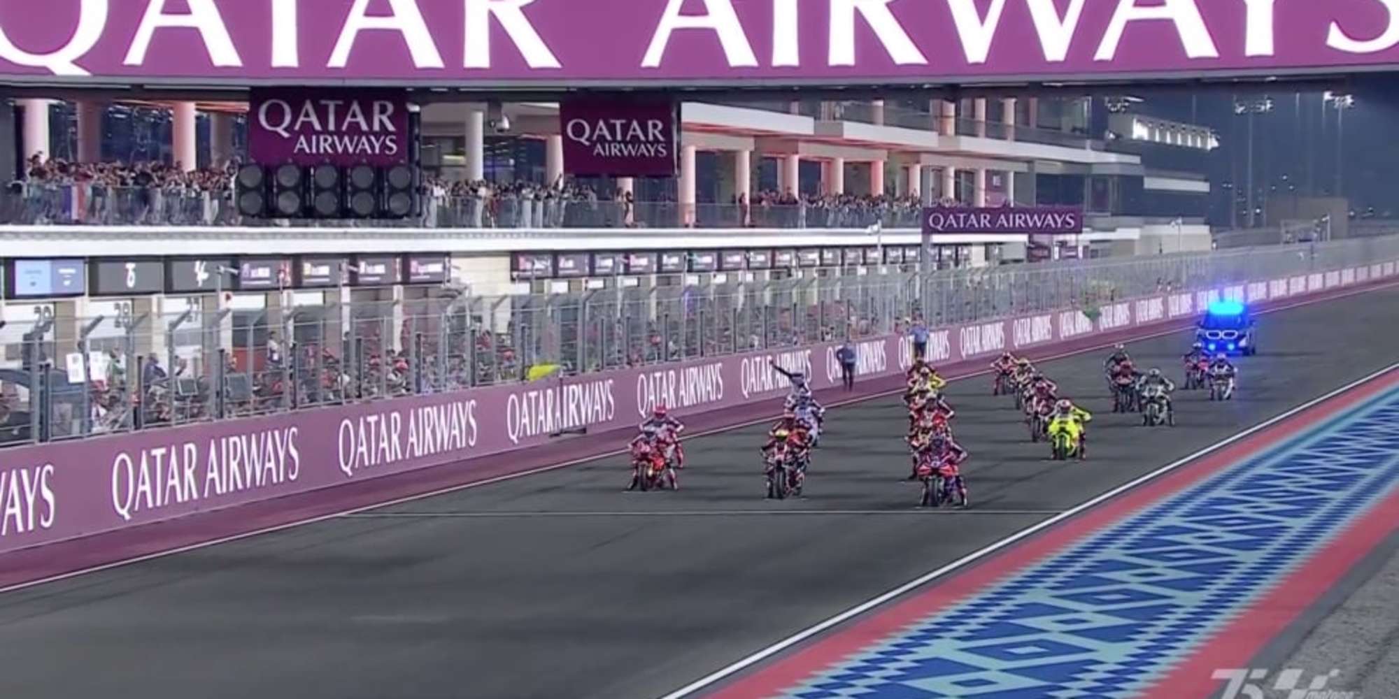 MotoGp Qatar, problema in griglia e partenza posticipata: cosa è successo