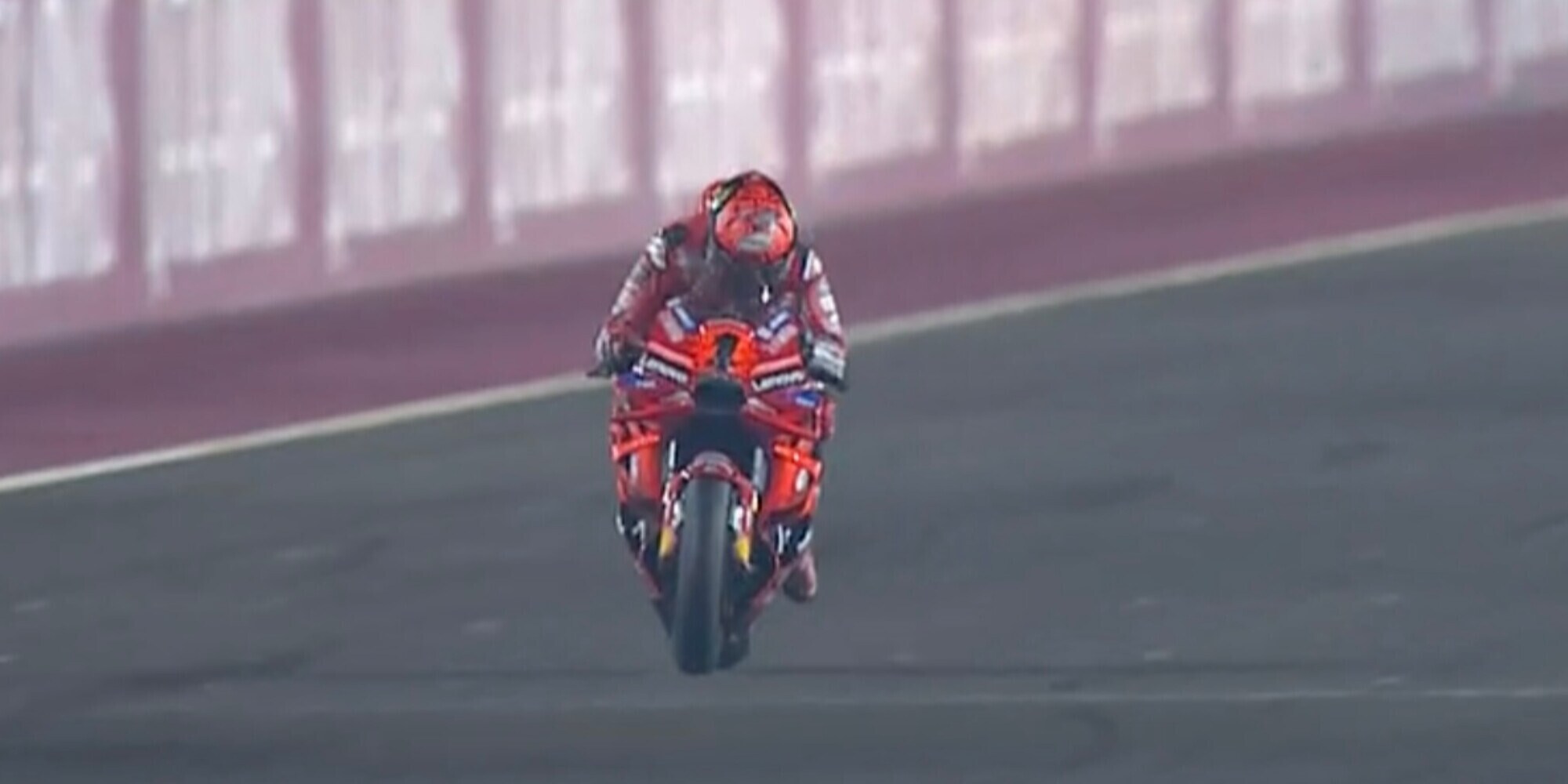 Bagnaia super: ricomincia vincendo in Qatar. Binder secondo, Martin terzo