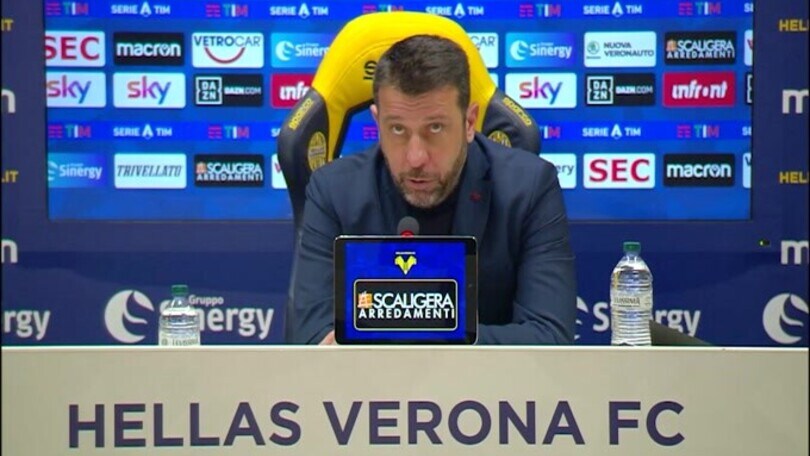 Ufficiale D'Aversa esonarato dalla panchina del Lecce
