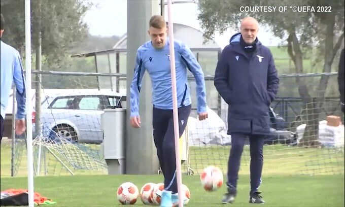 La Lazio ufficializza l'addio di Sarri