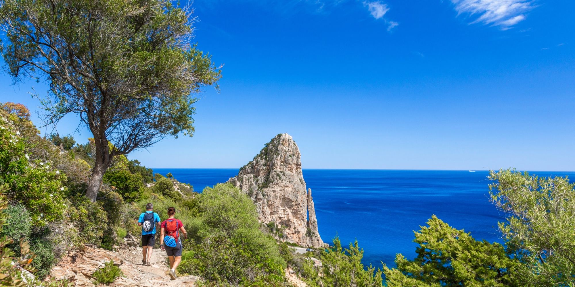 Trekking, la Sardegna da scoprire in punta di piedi