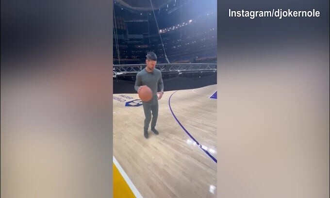 Tennis, Djokovic show: tripla allo Staples Center
