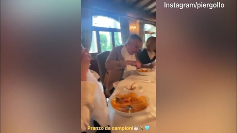 Napoli, Gollini festeggia il compleanno