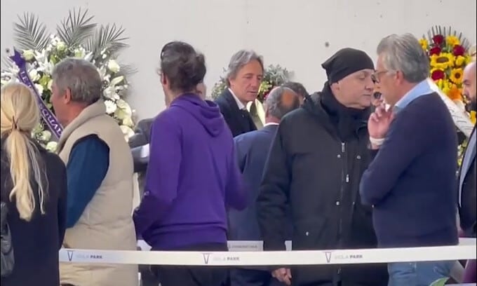 Joe Barone, alla camera ardente c'è anche Rocco Commisso