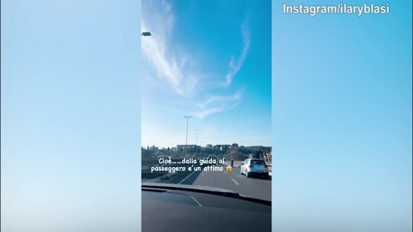 Ilary Blasi in auto con il figlio Christian: "E' un attimo...."