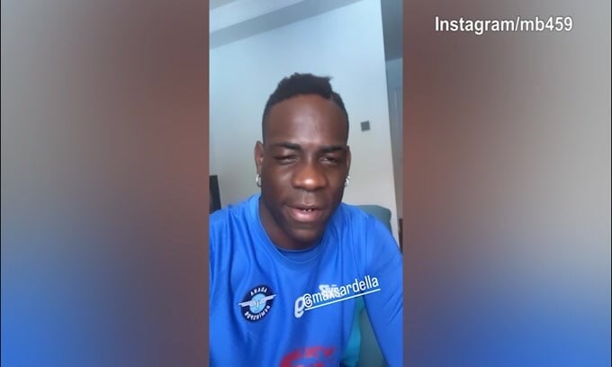 Balo festeggia sui social: "Profilo recuperato"