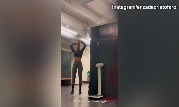 Lady D'Ambrosio all'opera in palestra