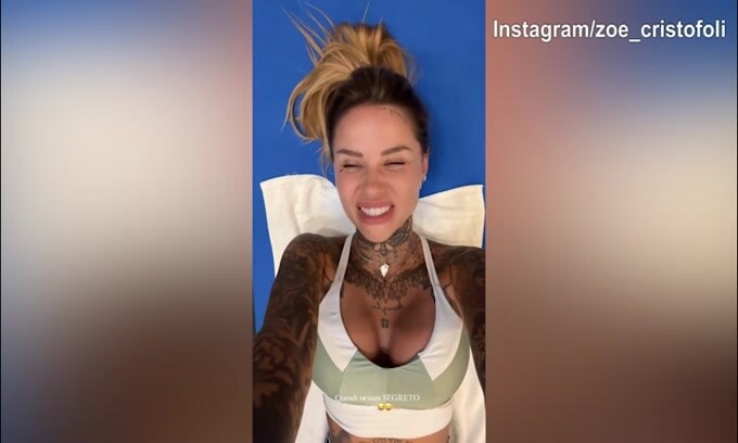 Zoe Cristofoli rivela ai fan: "Ecco il segreto per mantenere gli addominali..."