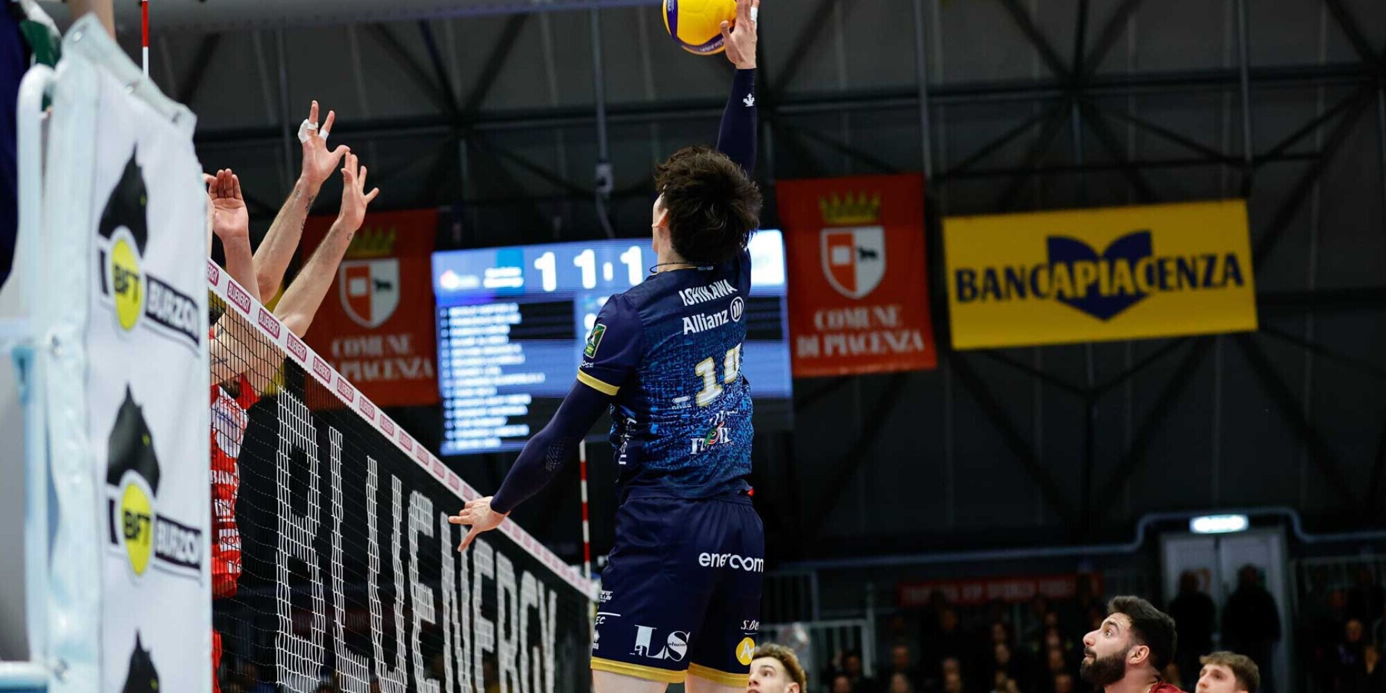 In semifinale Monza e Milano, sbancate Civitanova e Piacenza