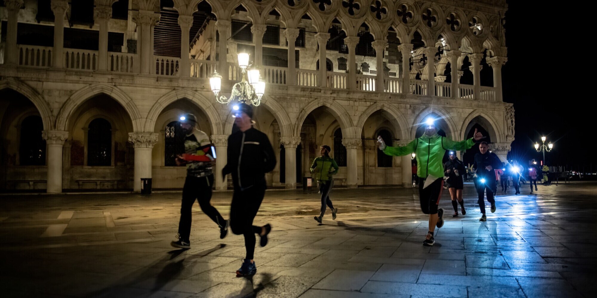 Grande festa nel sabato sera veneziano con 8^ CMP Venice Night Trail