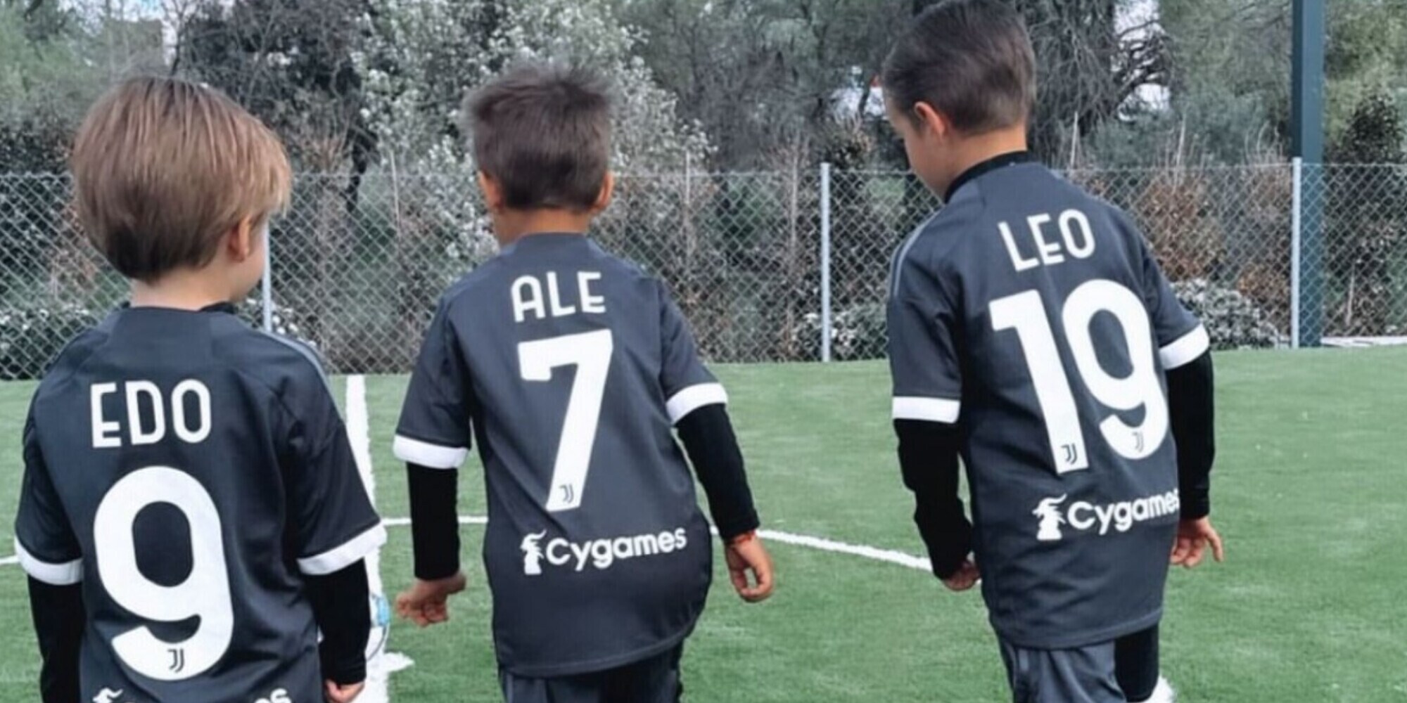 Baby Morata in maglia Juve, scatto e cuori social di Alice Campello