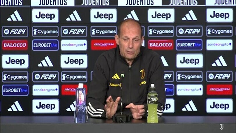 Allegri e l'uovo di Pasqua: che risate in conferenza!