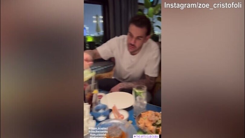 Pranzo a Dubai per Theo e Zoe