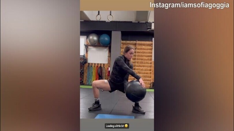 Sci, Sofia Goggia lavora in palestra