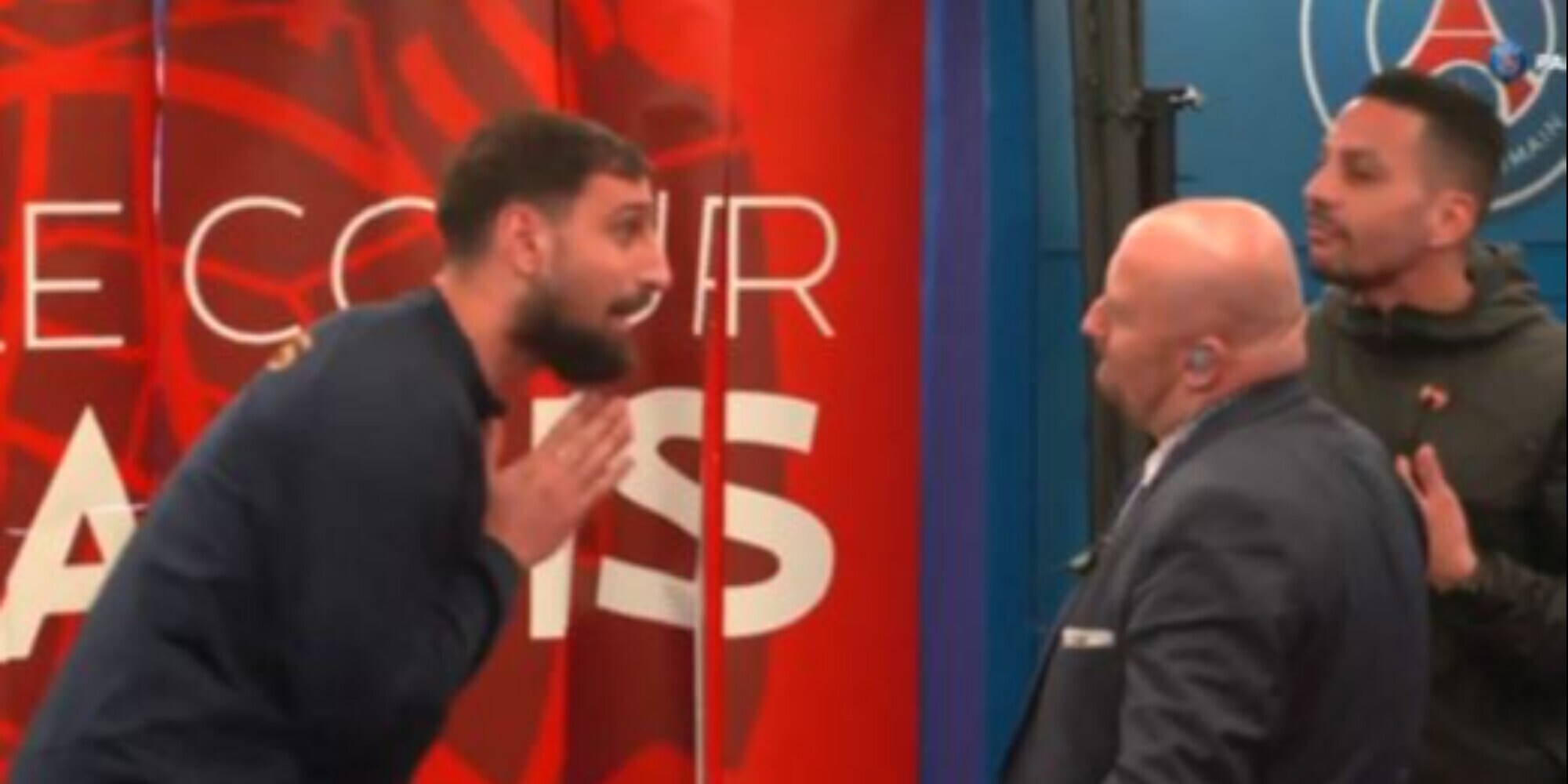 Nervi Psg, Donnarumma è una furia contro il 4° uomo: "Quello che dici è grave"