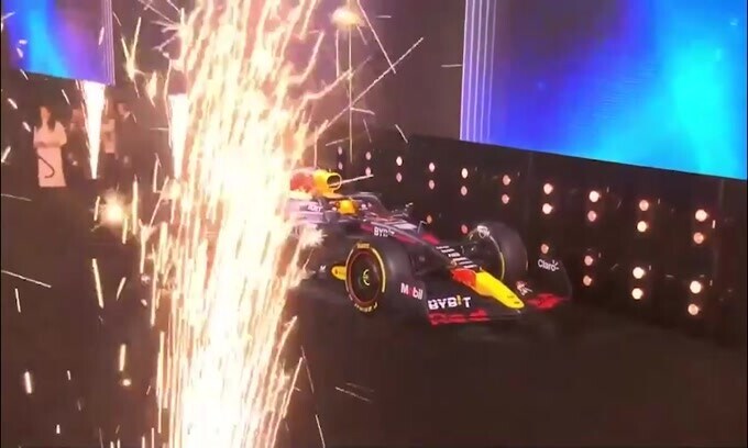 F1, GP Giappone: Red Bull dominante, Verstappen vince davanti a Perez