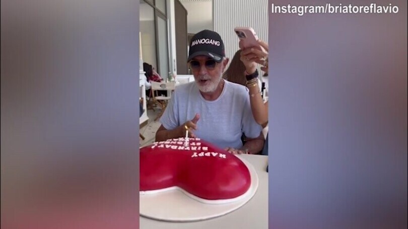 Flavio Briatore compie 74 anni e festeggia in famiglia
