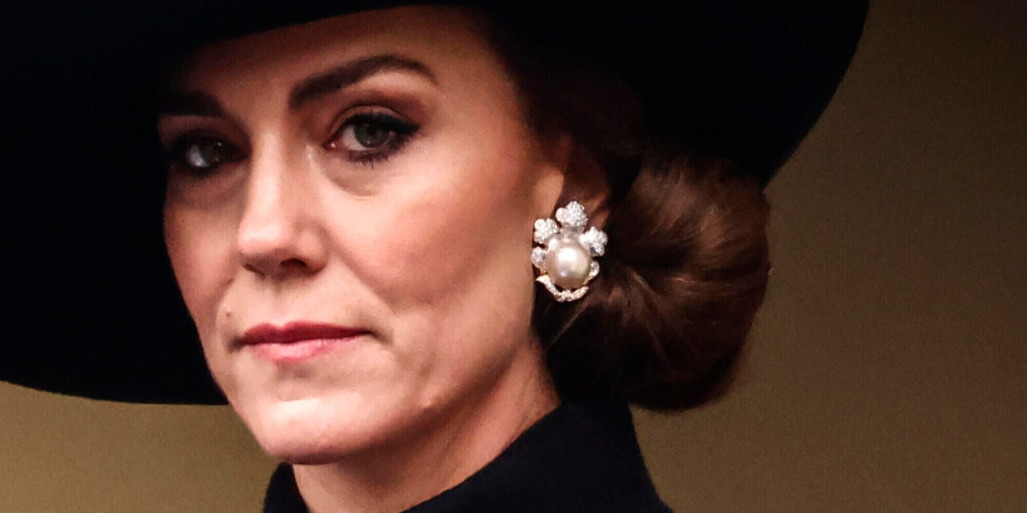 Kate Middleton rompe il silenzio dopo l'annuncio del tumore: il motivo è tragico