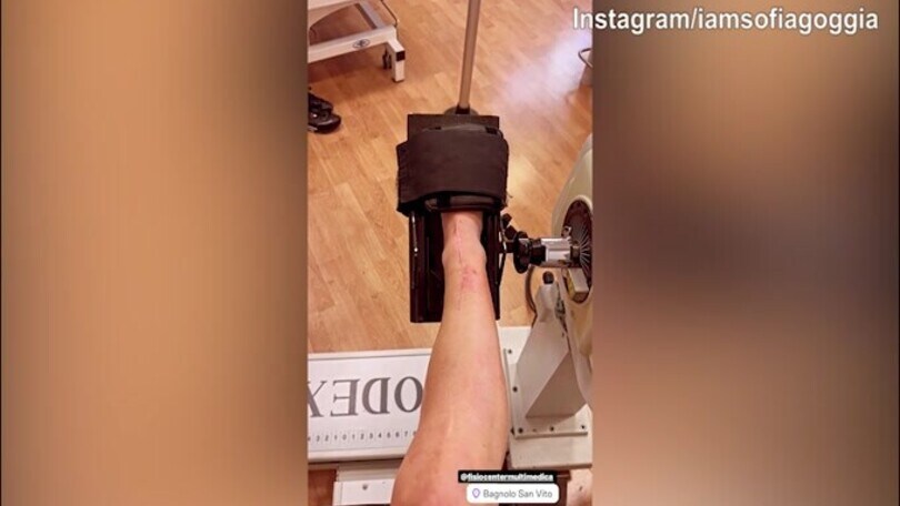 Sofia Goggia continua la fisioterapia