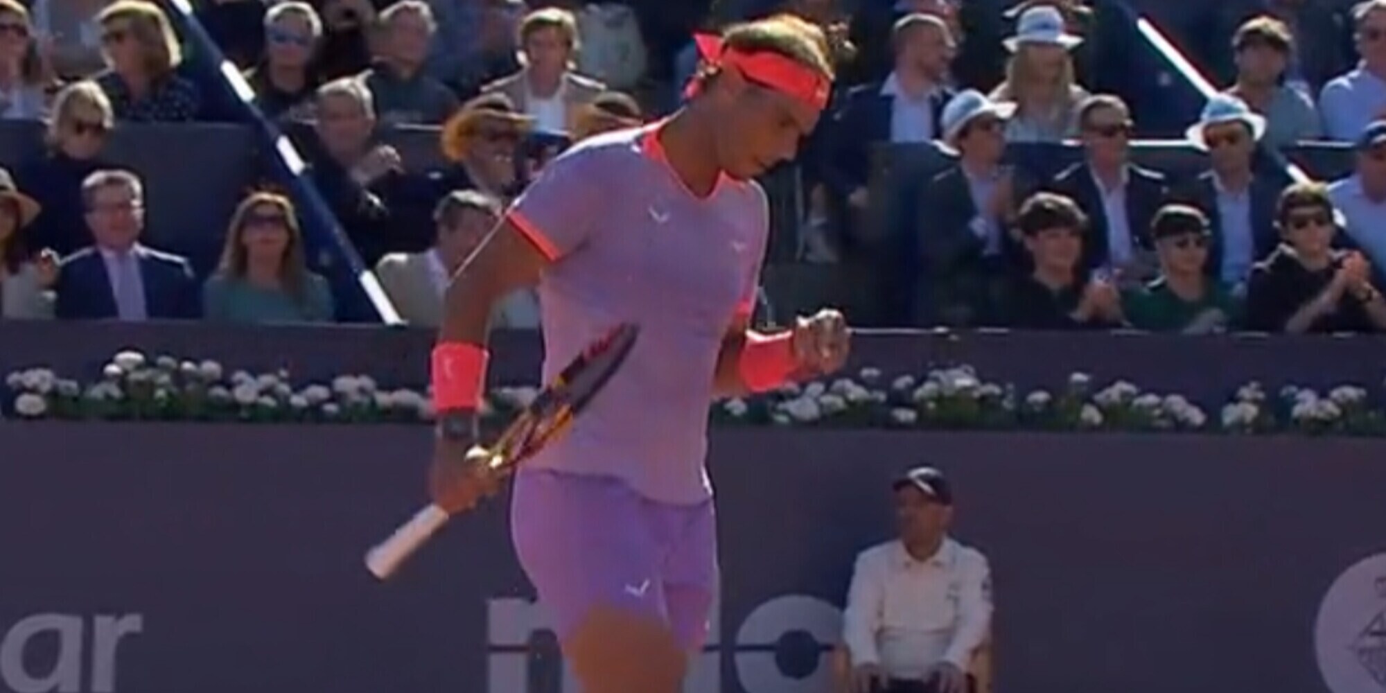 Nadal torna e fa le fiamme, Cobolli ko. Arnaldi avanti a Barcellona