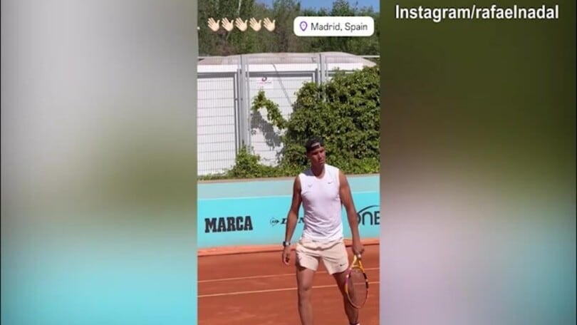 Tennis, il duro allenamento di Nadal a Madrid