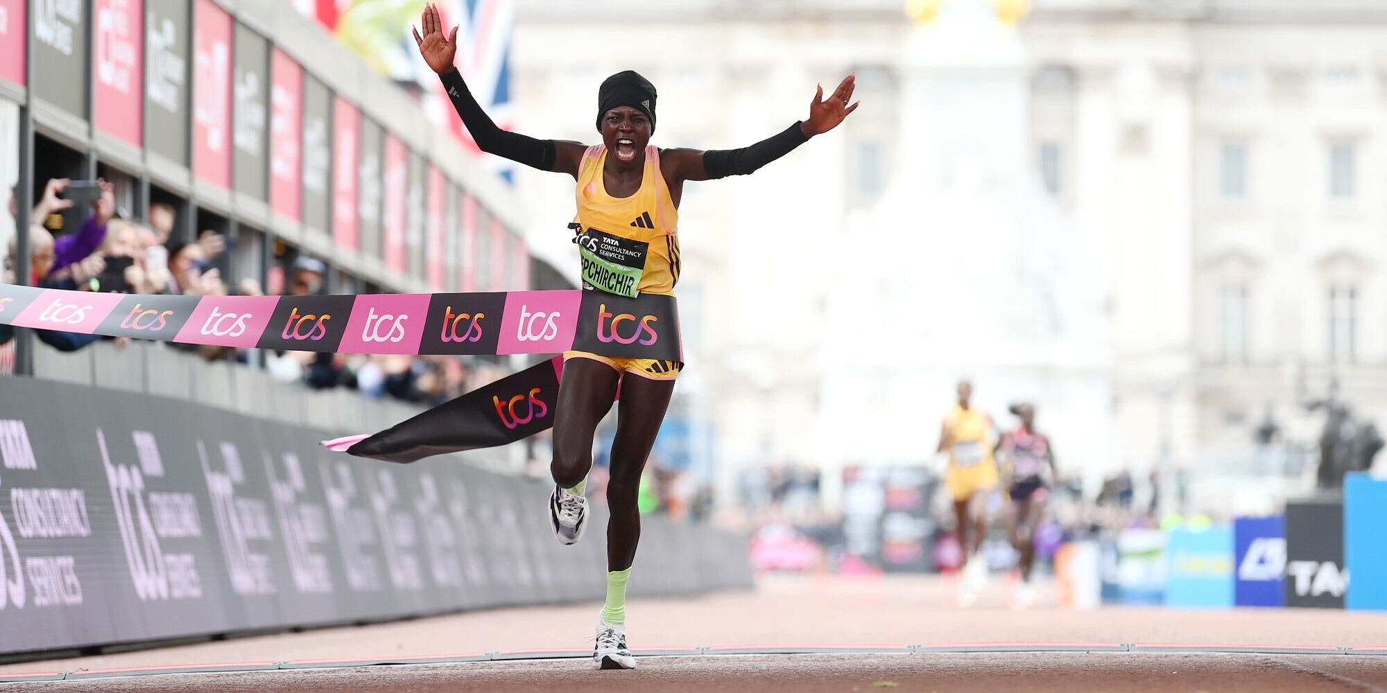 Peres Jepchirchir, alla London marathon nuovo record mondiale only women