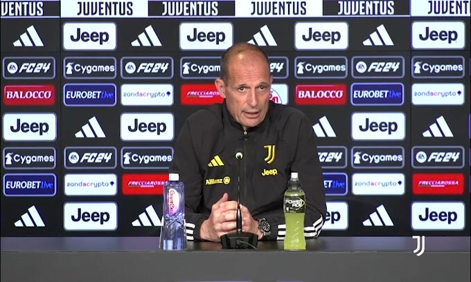 Allegri: "Cosa manca alla Juventus per lottare per lo scudetto? Chiedete al club"