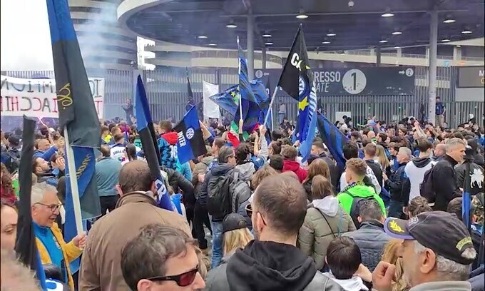 Inter, i tifosi attendono la grande festa