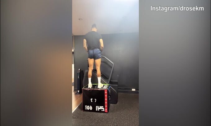 Napoli, ti ricordi Malcuit? Eccolo allenarsi in palestra