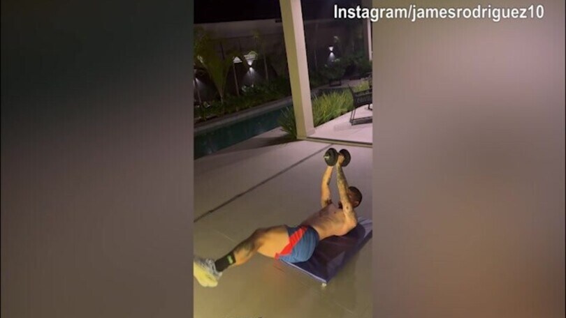 James Rodriguez, lavoro...di notte in palestra