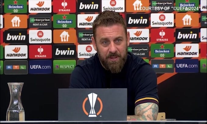 De Rossi: "Dybala? Era pronto per eventuali 10' finali di preghiera"
