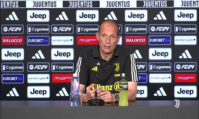 Allegri: "Parole di Sacchi? Lasciano il tempo che trovano"