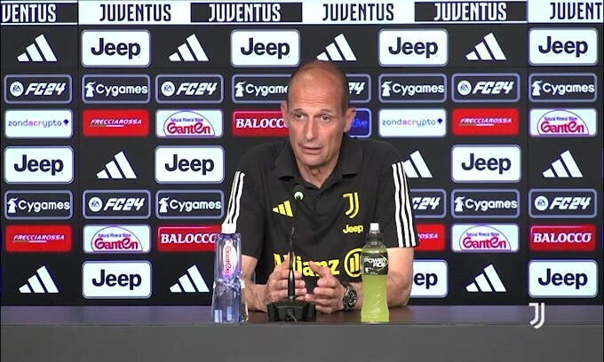 Allegri ai giornalisti: "Futuro? Serve ancora un po' di pazienza"
