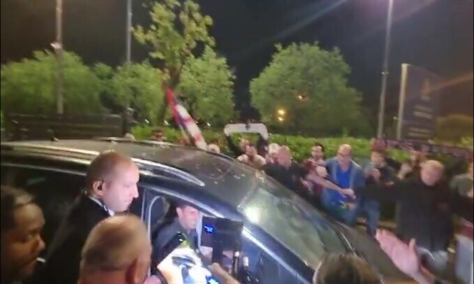 "Resta con noi, Thiago": i tifosi del Bologna supplicano il tecnico