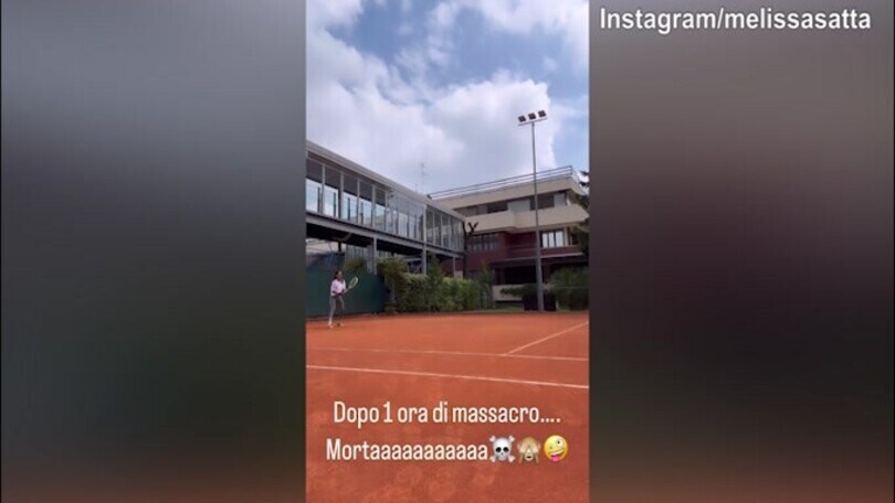 Tennis, Melissa Satta "distrutta" dallo scambio infinito