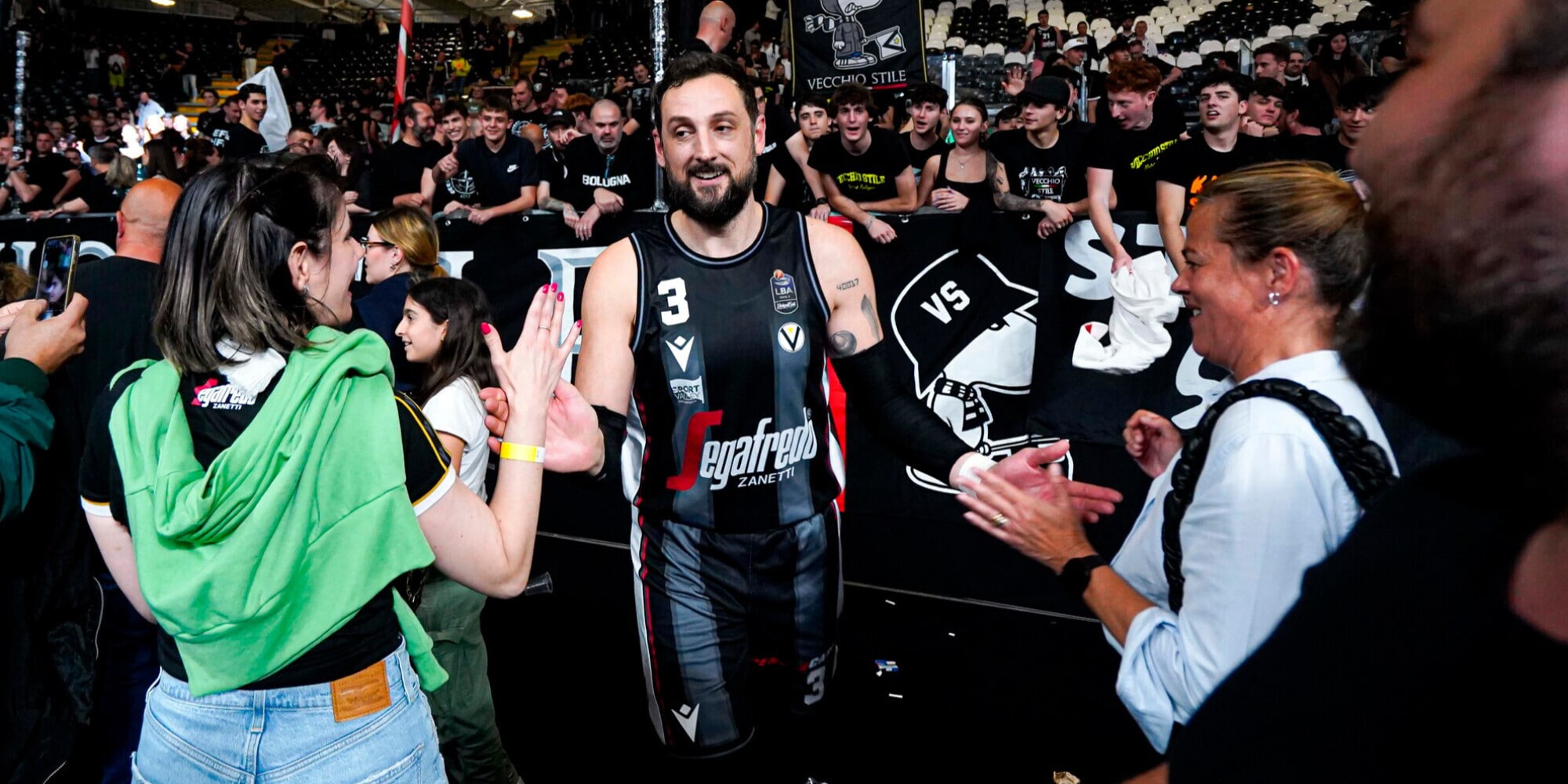 Belinelli da record: "E adesso lo scudetto"