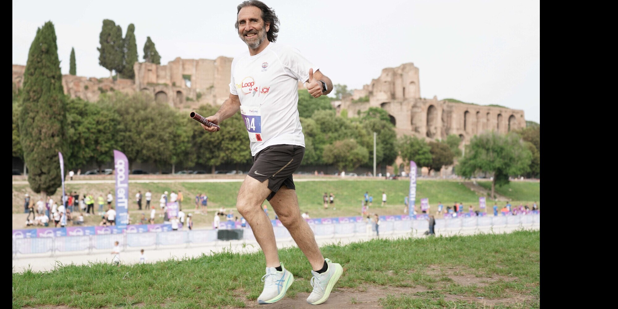 The Loop Relay Roma, il Circo Massimo si veste di sport e solidarietà