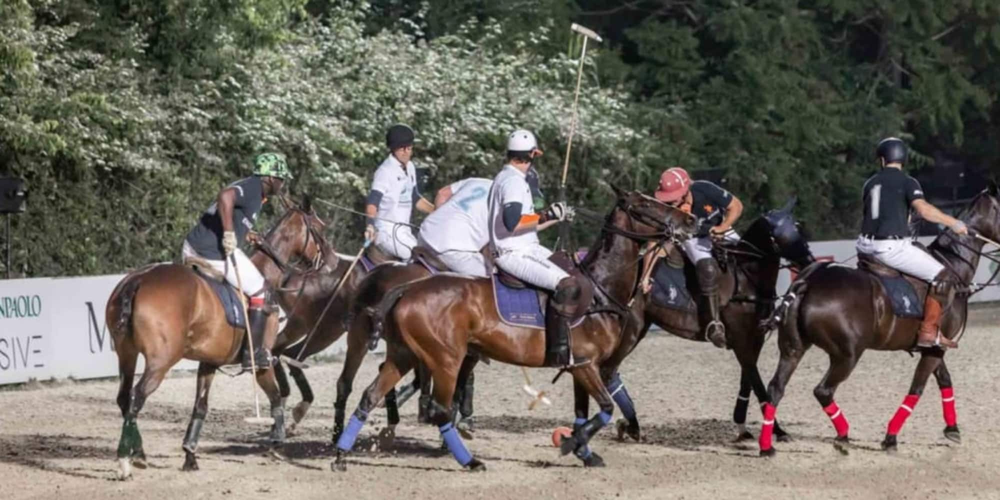 Italia Polo Challenge: prima tappa a Piazza di Siena. Domani la sfilata per le vie del centro di Roma