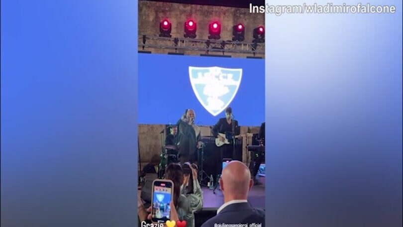 Lecce, festa salvezza con i Negramaro